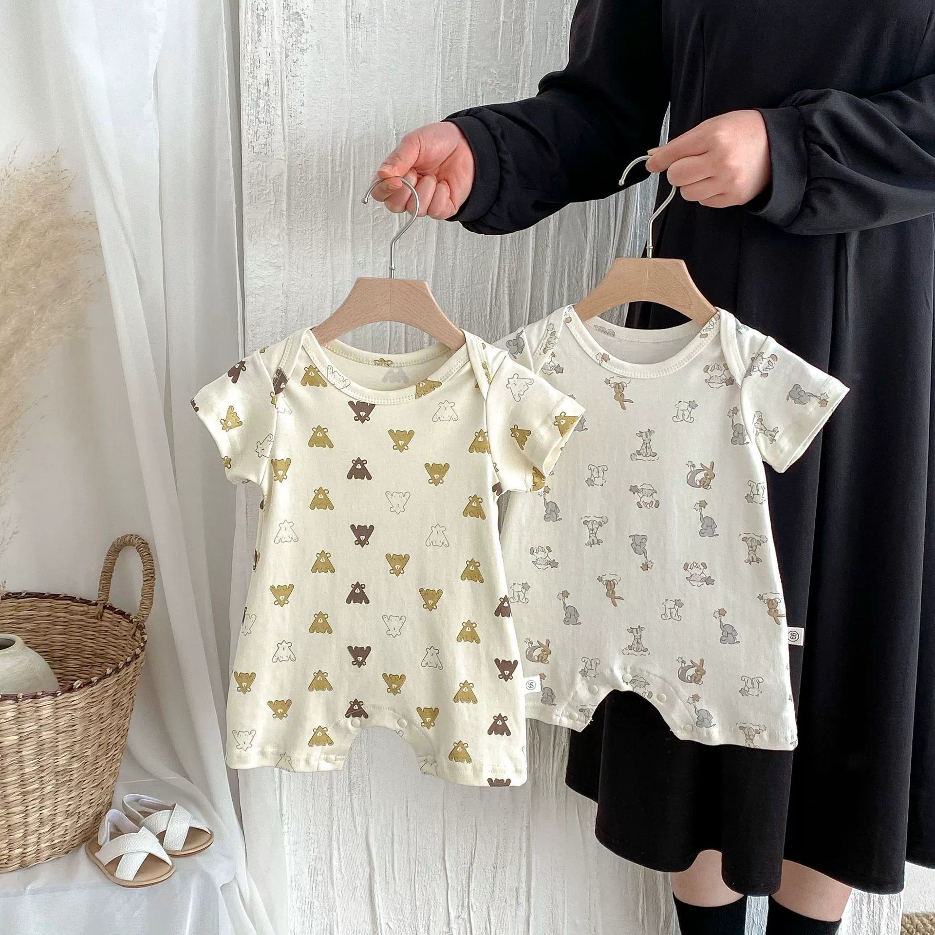 Summer Arrival Baby Unisex Animals Cartoon Pattern Short Sleeves Rompers